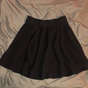 black skater skirt